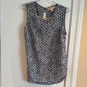 Michael Kors Sleeveless Black and White Patterned Top. Size M. Great Condition